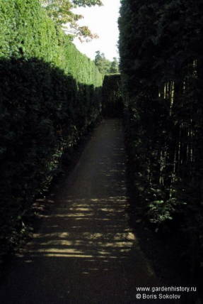Hampton Court. Camins sense sortida i murs del Laberint