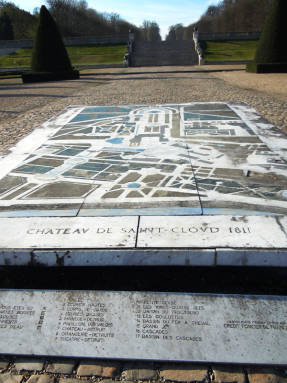 Plan av parken Saint-Cloud med det tapte palasset